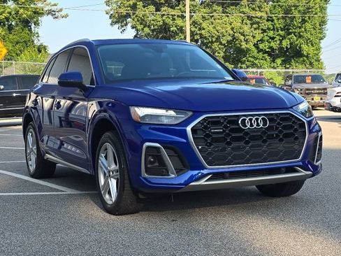 Used 2022 Audi Q5 e Premium Plus AWD/4WD image 7