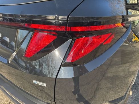 Certified 2024 Hyundai Tucson SE image 32