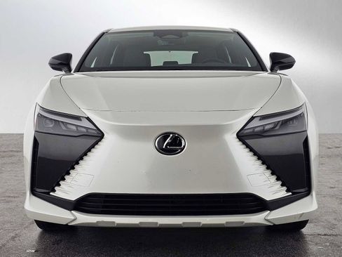 Used 2025 Lexus RZ 300e w/ Accessory Package (P5) FWD image 8