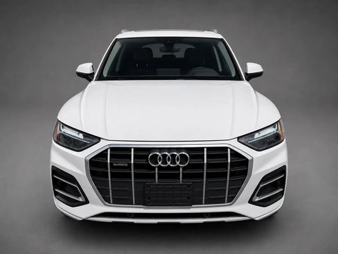 Used 2023 Audi Q5 2.0T Premium w/ Convenience Package AWD/4WD image 8