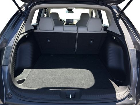 Certified 2024 Honda HR-V LX image 17