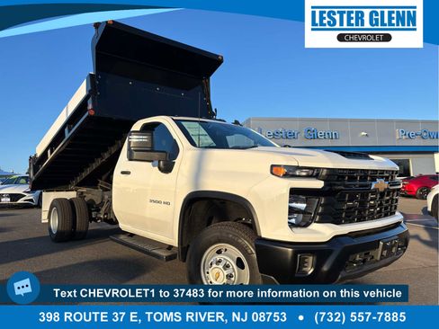 Used 2025 Chevrolet Silverado 3500 W/T w/ WT Convenience Package image 1