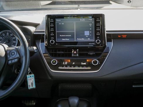 Used 2021 Toyota Corolla LE w/ Carpet Mat Package (TMS) image 15