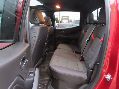 Used 2024 Chevrolet Colorado Z71 w/ Z71 Convenience Package 2 image 23