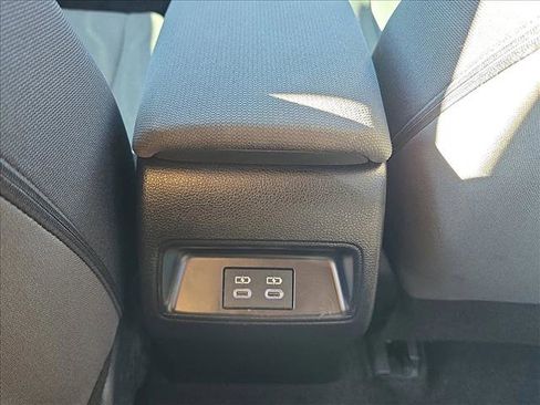 Certified 2025 Toyota Corolla LE image 16