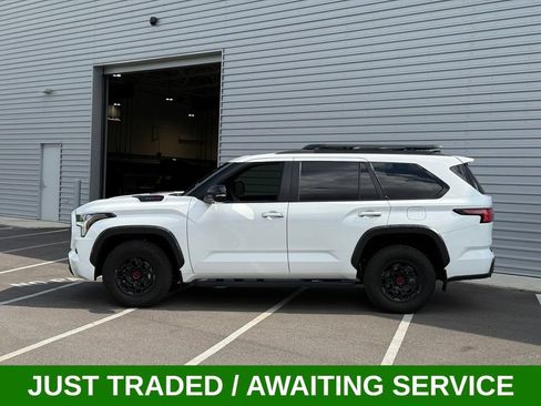 Used 2025 Toyota Sequoia TRD Pro AWD/4WD image 11