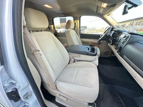 Used 2008 Chevrolet Silverado 1500 LT w/ Power Pack Plus image 24
