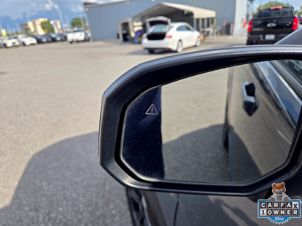 Used 2025 Hyundai Santa Fe SEL FWD image 15