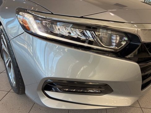 Used 2018 Honda Accord EX-L image 16