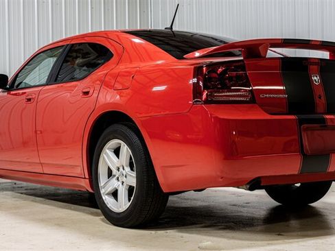 Used 2008 Dodge Charger SE RWD image 5