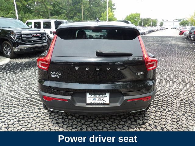 Used 2020 Volvo XC40 T5 R-Design AWD/4WD image 8