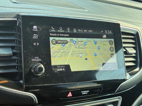 Used 2021 Honda Pilot Touring image 24