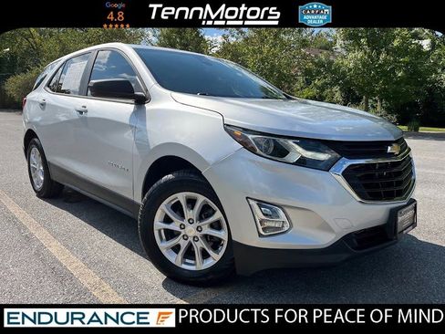 Used 2020 Chevrolet Equinox LS FWD image 3