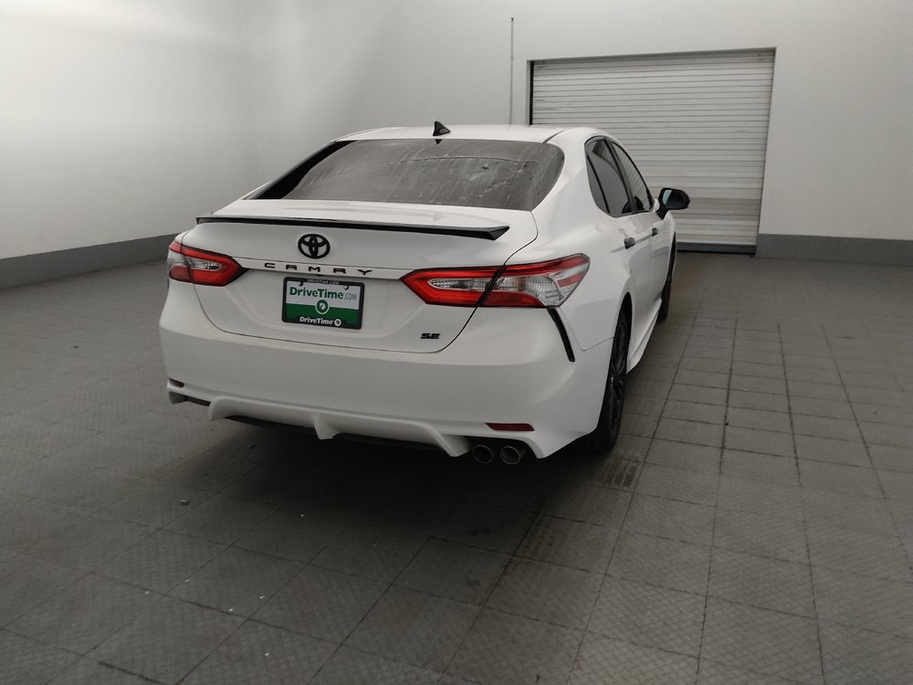 Used 2020 Toyota Camry SE FWD image 7