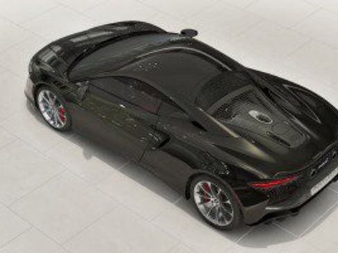 Used 2024 McLaren Artura image 4