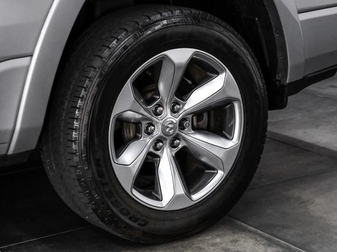 Used 2019 RAM 1500 Limited w/ Advanced Safety Group AWD/4WD image 73