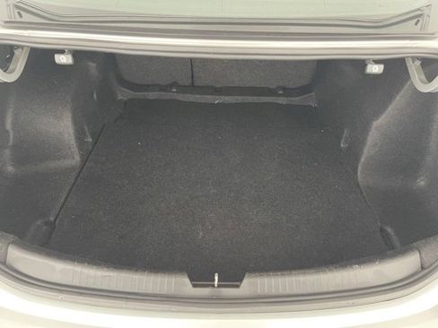 Used 2020 Chevrolet Malibu RS image 43