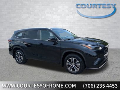 Used 2024 Toyota Highlander XLE