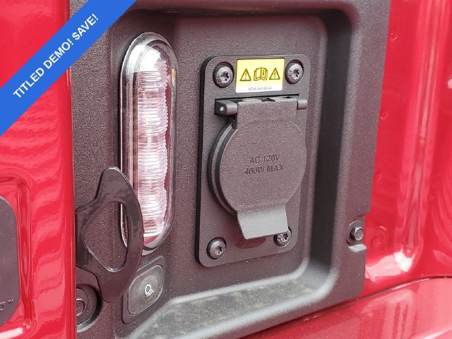 Used 2026 Ford Maverick XLT w/ XLT Luxury Package AWD/4WD image 8