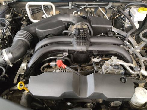 Used 2018 Subaru Outback 2.5i Limited image 30