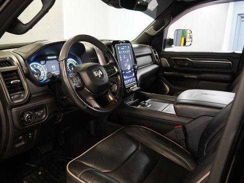 Used 2019 RAM 1500 Limited image 7