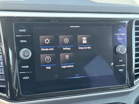 Certified 2022 Volkswagen Atlas SE FWD image 12