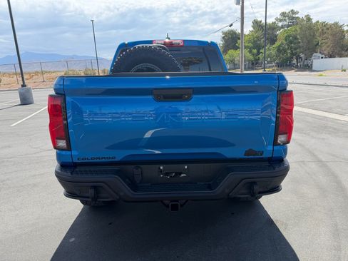 Used 2024 Chevrolet Colorado ZR2 w/ ZR2 Bison Edition AWD/4WD image 4