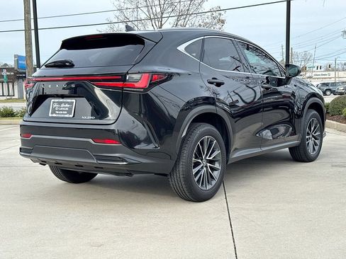 Used 2025 Lexus NX 250 FWD w/ Accessory Package (Z1) image 9