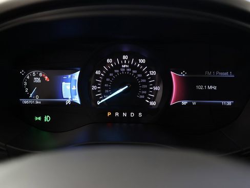 Used 2018 Ford Fusion SE w/ Equipment Group 201A image 18