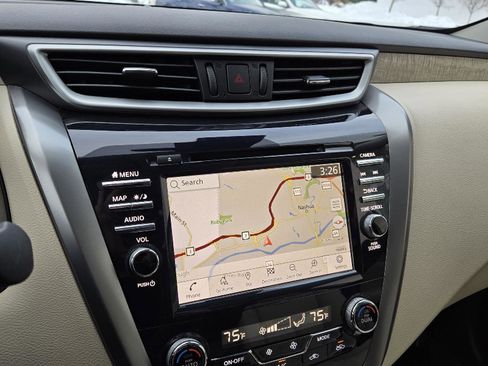 Used 2024 Nissan Murano SL image 25