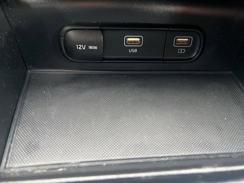 Used 2022 Kia K5 GT-Line image 11