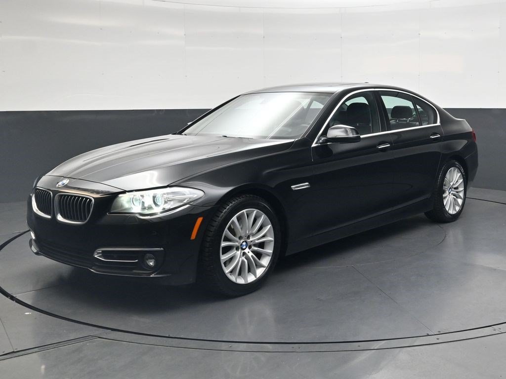 Used 2014 BMW 528i xDrive Sedan AWD/4WD image 8