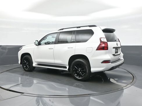 Used 2022 Lexus GX 460 w/ Black Line Special Edition AWD/4WD image 5
