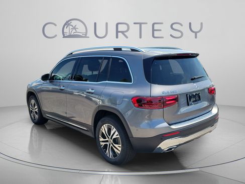 Certified 2026 Mercedes-Benz GLB 250 image 2