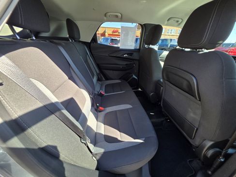 Used 2025 Chevrolet TrailBlazer LT image 23