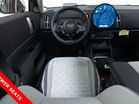Certified 2025 MINI Cooper Countryman S w/ Comfort Package Max image 4