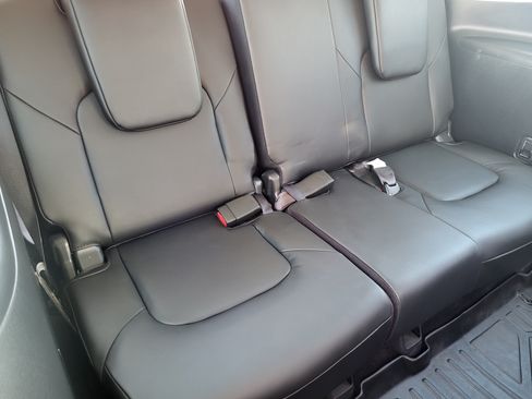 Certified 2023 Nissan Armada Platinum w/ Captain's Chairs Package AWD/4WD image 23