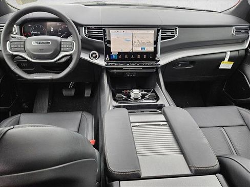 New 2026 Jeep Grand Wagoneer Limited AWD/4WD image 11