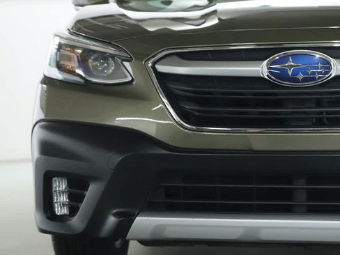 Used 2022 Subaru Outback Limited w/ Popular Package #2 AWD/4WD image 6