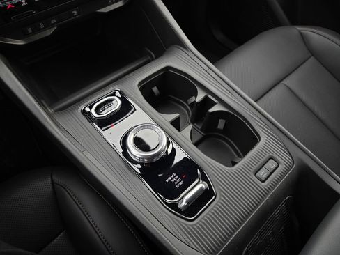New 2026 Jeep Cherokee Limited AWD/4WD image 22