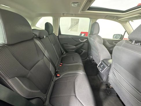 Used 2021 Subaru Forester Premium AWD/4WD image 40