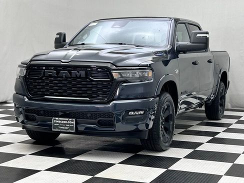 New 2026 RAM 1500 4x4 Crew Cab image 4