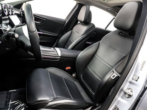 Used 2023 Mercedes-Benz C 300 Sedan image 18