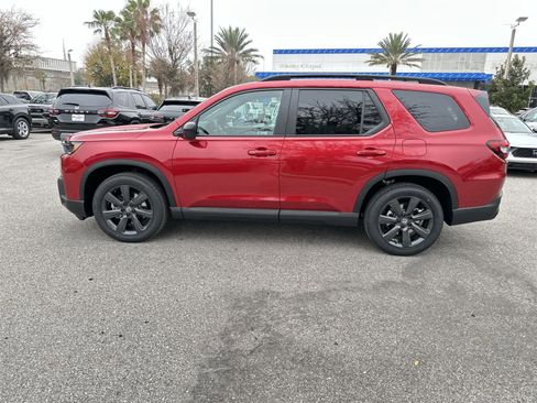 New 2026 Honda Pilot Sport image 3