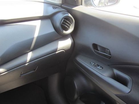 Used 2024 Nissan Kicks S FWD image 17