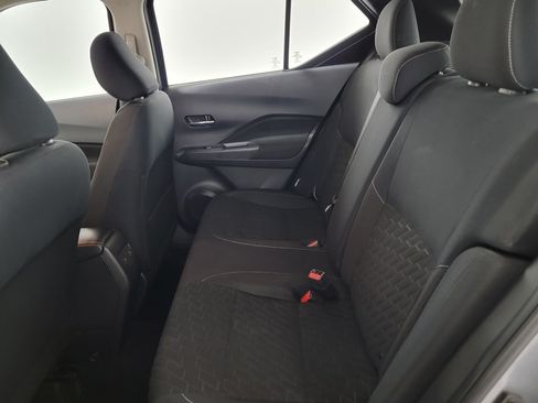 Used 2022 Nissan Kicks SV FWD image 13