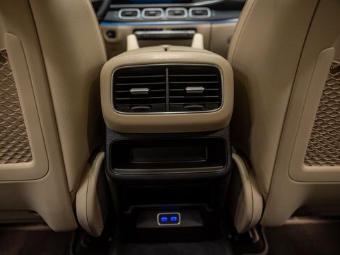 Used 2024 Mercedes-Benz GLE 350 4MATIC image 37