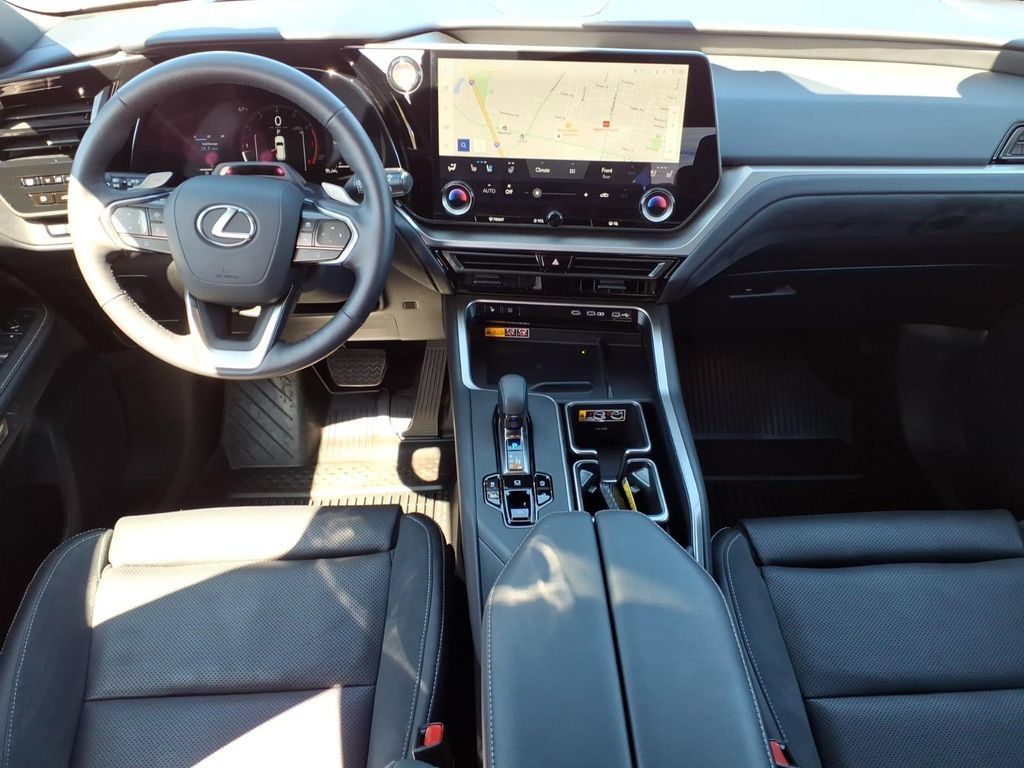Used 2025 Lexus TX 350 AWD w/ Technology Package image 30
