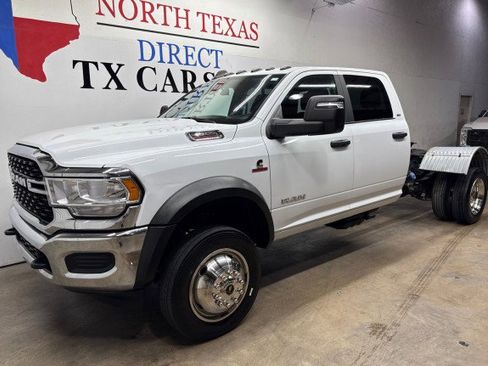 Used 2024 RAM 4500 SLT w/ Quick Order Package 2YG SLT image 11