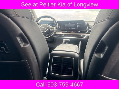 Used 2025 Kia Sportage EX FWD image 12